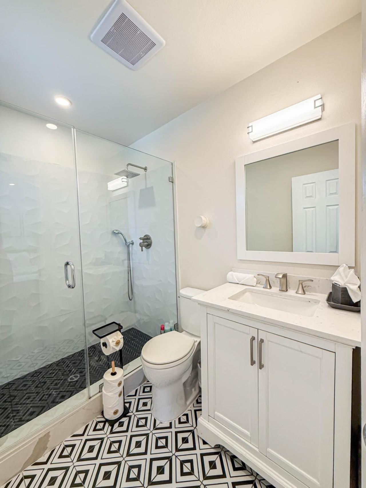 Lovely 4br Family Haven With Pool And Backyard -fal-uc Casa vacanze *
