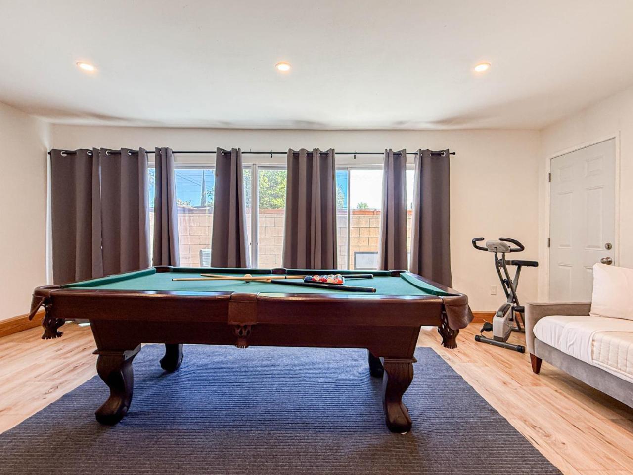 Casa vacanze Lovely 4br Family Haven With Pool And Backyard -fal-uc Los Angeles