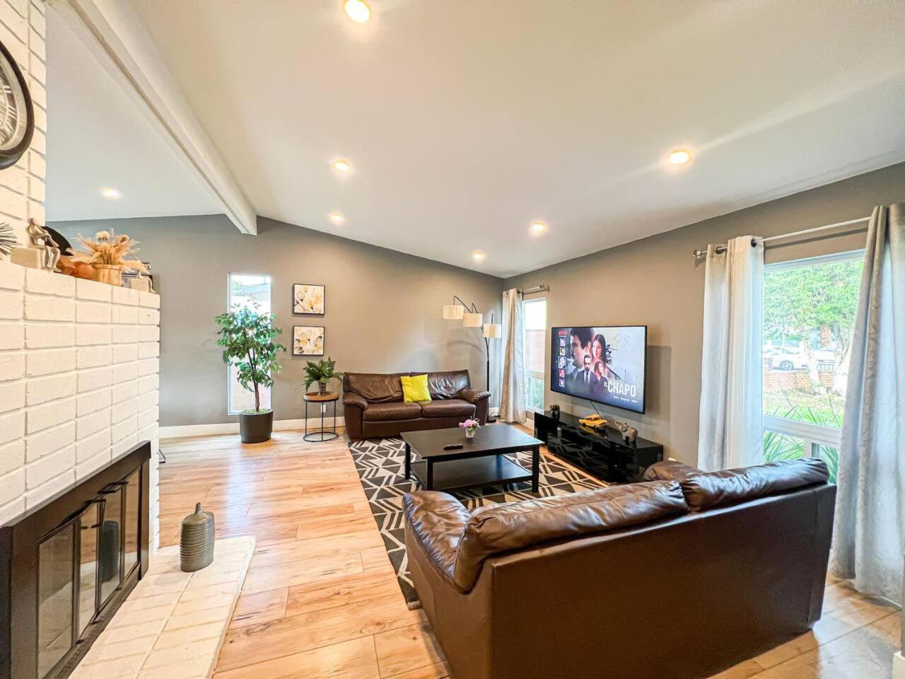 Lovely 4br Family Haven With Pool And Backyard -fal-uc Casa vacanze *